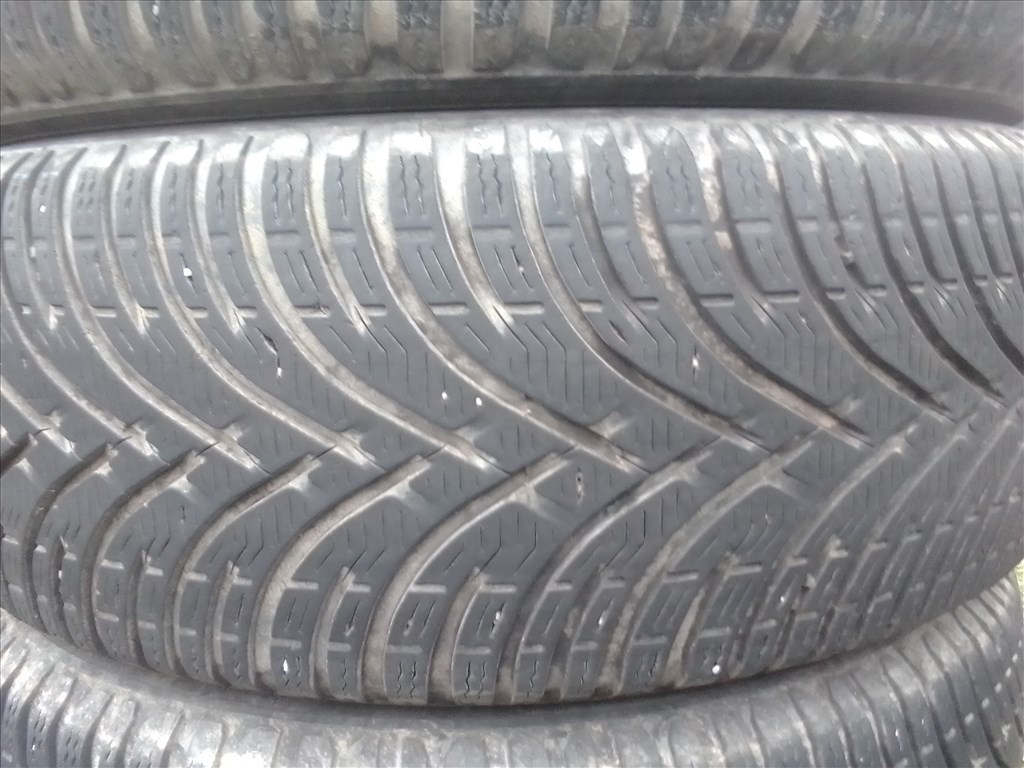  205/55R16 Kleber téli gumi garnitúra 2. kép