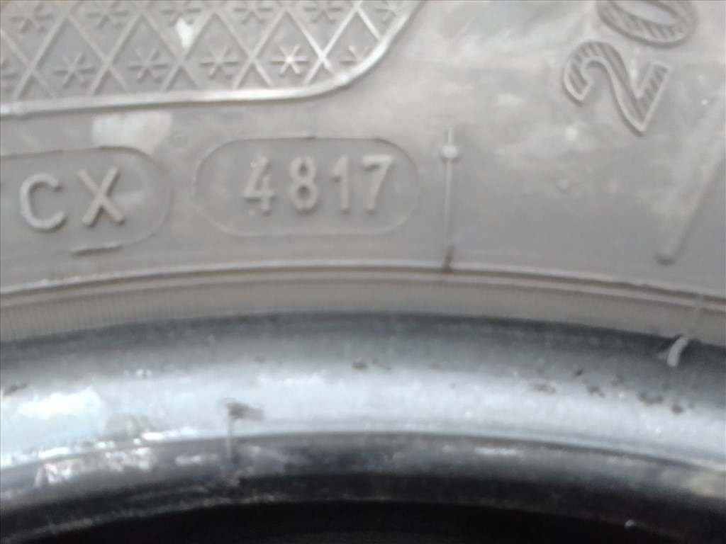  205/55R16 Kleber téli gumi garnitúra 8. kép