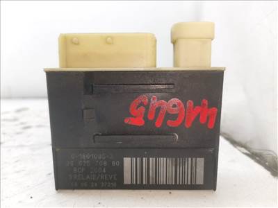 PEUGEOT 407 (6D_) 2.0 HDi 135 Relé #41645# 9662570880