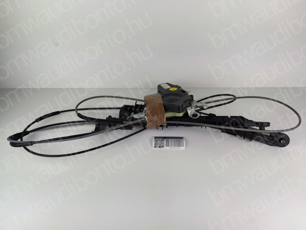 AUDI A6 C7 (4G2, 4GC) Csomagtér függöny motor (4G9863650) 3. kép