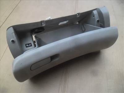 Kia Cee'd (ED) kesztyűtartó /hűthető 847601H000