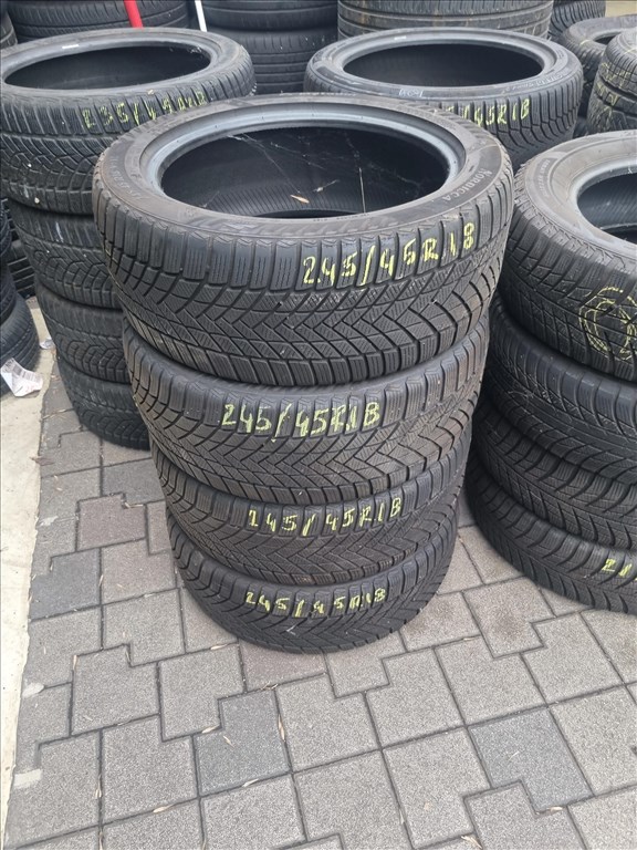  245/4518" újszerű Matador Nordicca  téli gumi 4db  1. kép