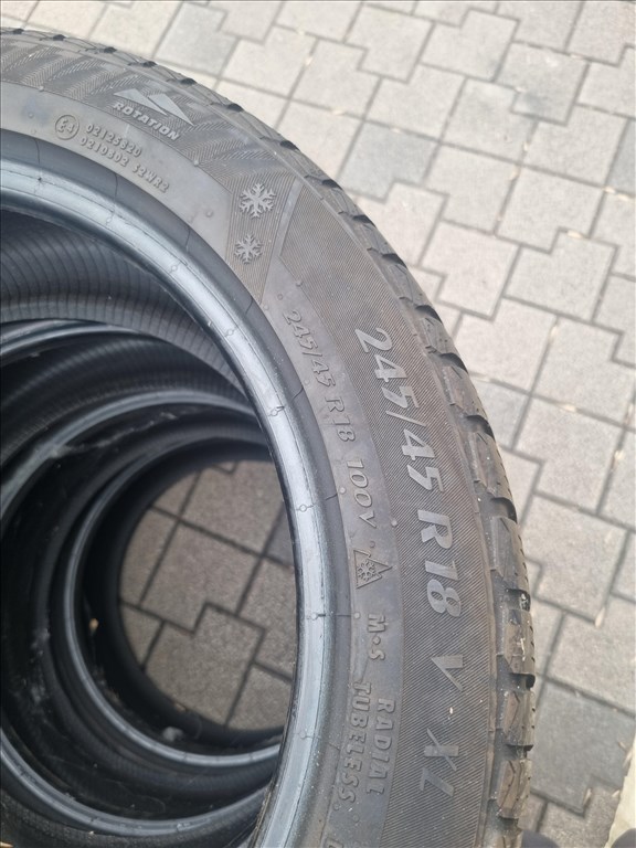  245/4518" újszerű Matador Nordicca  téli gumi 4db  5. kép