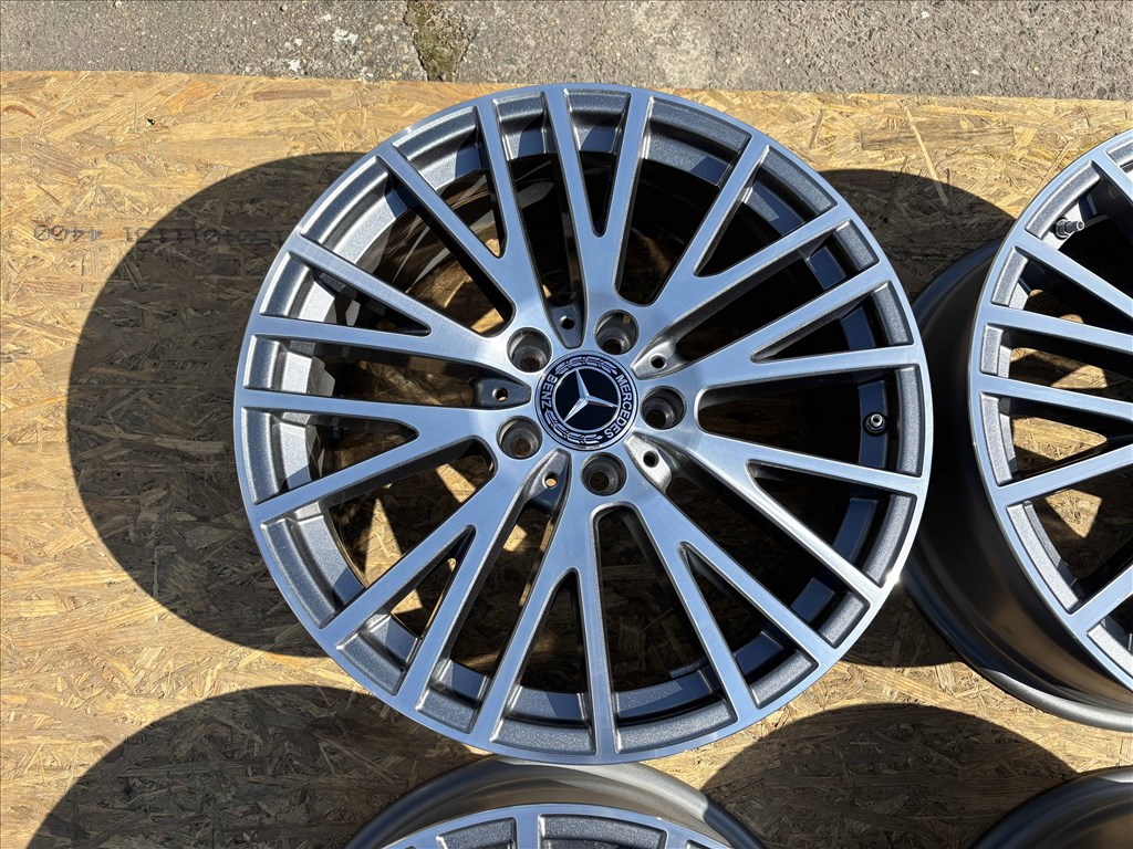 Mercedes 18" W177 C118 5x112 gyári alufelni 18 coll GLA A B CLA 4. kép