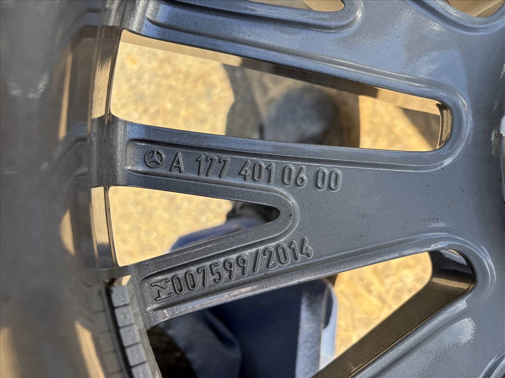 Mercedes 18" W177 C118 5x112 gyári alufelni 18 coll GLA A B CLA 10. kép