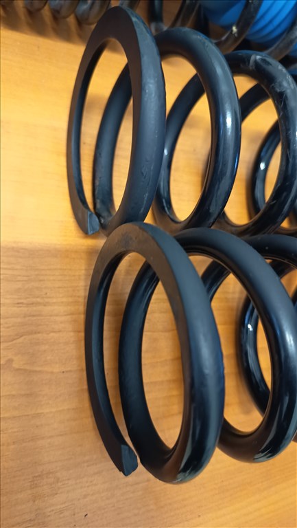 Honda CRX Del Sol gyári első rugók 5. kép