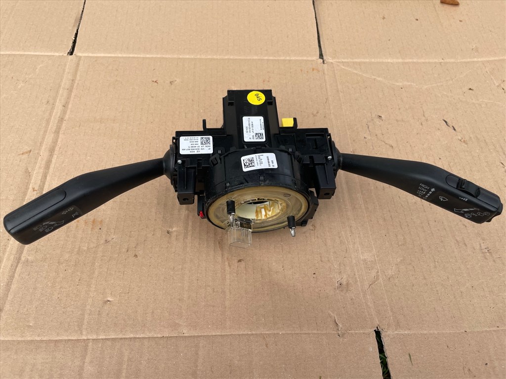 Volkswagen Passat B6 2.0 CR TDi Bontott Elektronika , Vezérlőelektronika , Motorelektronika 23. kép