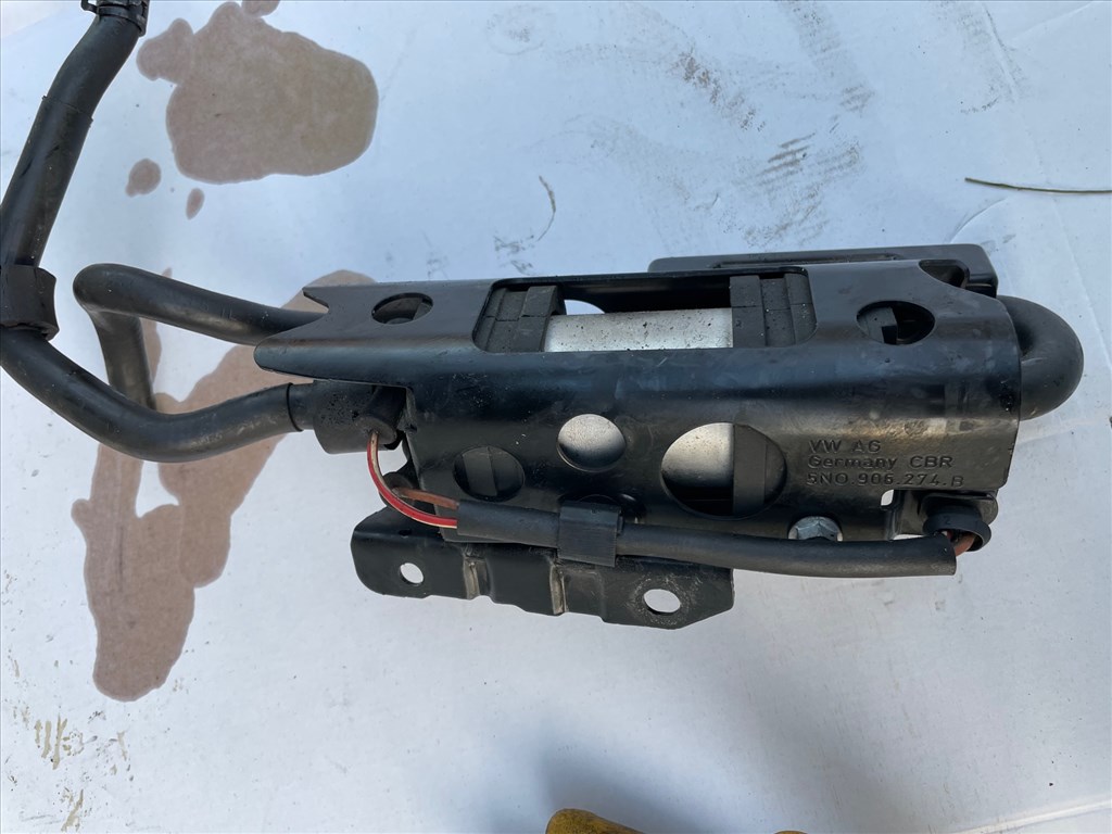 Volkswagen Passat B6 2.0 CR TDi Bontott Elektronika , Vezérlőelektronika , Motorelektronika 28. kép