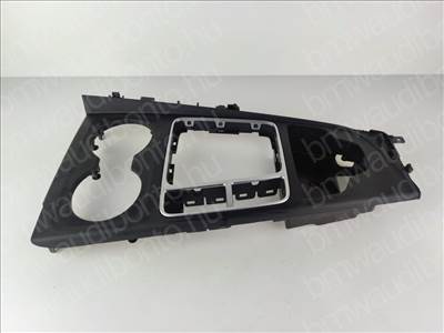 AUDI A4 B9 (8W2, 8WC) Középkonzol (8W1864261B)