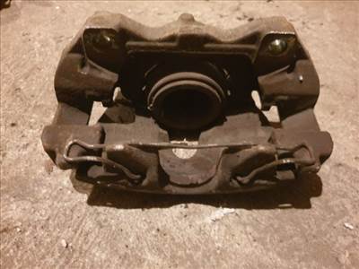 Opel Zafira B 1.6 Jobb első fékmunkahenger A16xer  fn35725