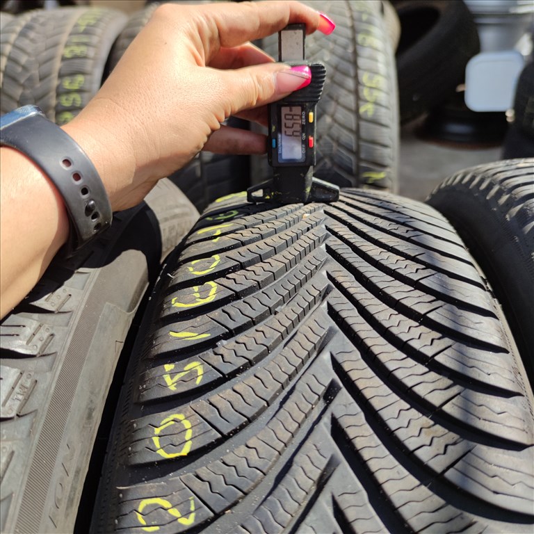  205/60 R16 Michelin téli gumi 30000ft a 2db/97/ 1. kép