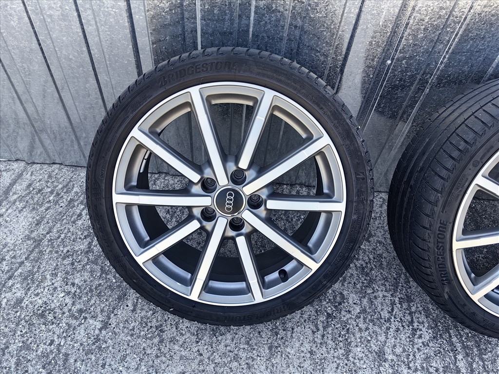 Audi A3 8V0601025AM 2. kép