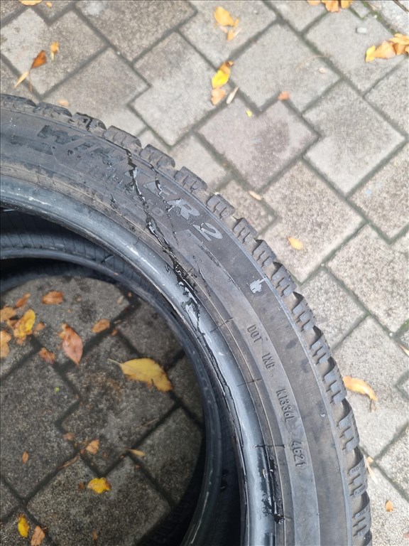  225/4518" újszerű Pirelli Winter Cinturato 2téli gumi 2db  5. kép