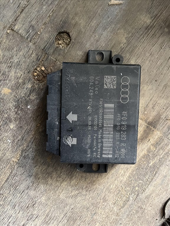 Audi A6 (C6 - 4F) 4F0 919 283 R parkradar vezérlő modul  1. kép