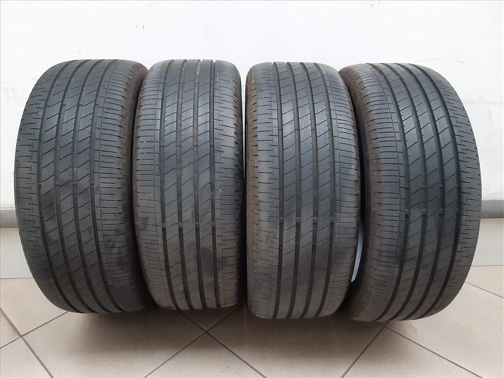  215/45 R18 Bridgestone Turanza T005 A nyári gumi 6mm DOT2519 1. kép
