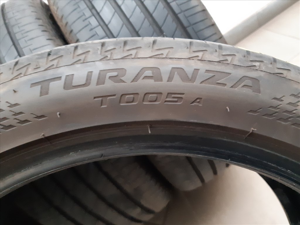  215/45 R18 Bridgestone Turanza T005 A nyári gumi 6mm DOT2519 8. kép