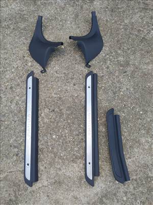 Volvo S40 küszöb belépők eladók!