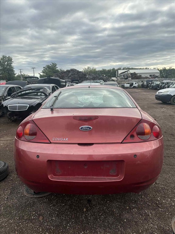 Ford Cougar 2.0 - Bontódik! 4. kép