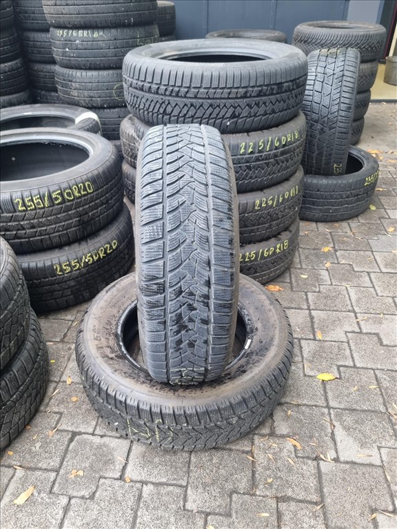  215/7016" újszerű Dunlop Winter Sport 5 téli gumi 2db  3. kép