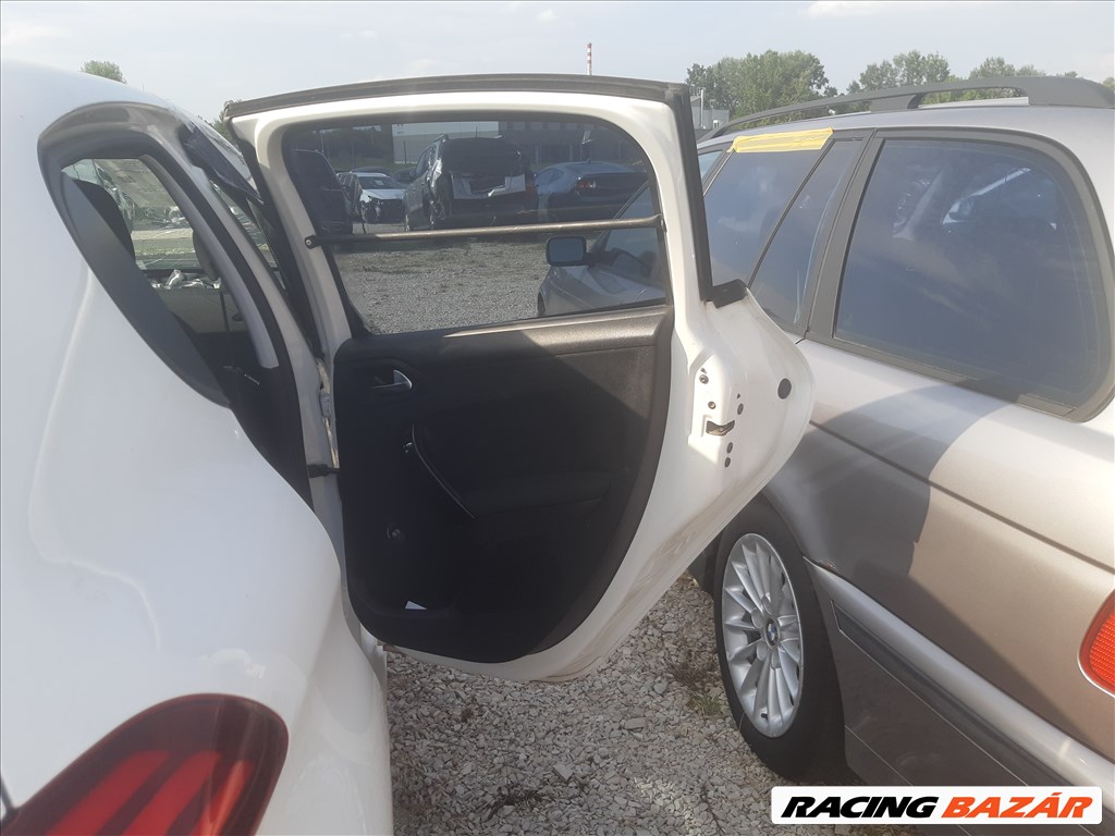 Bontásra:  Peugeot 208 I jobb hátsó ajtó kompletten vf3crbhw6gt100219 psabh021jbha3145549 4. kép