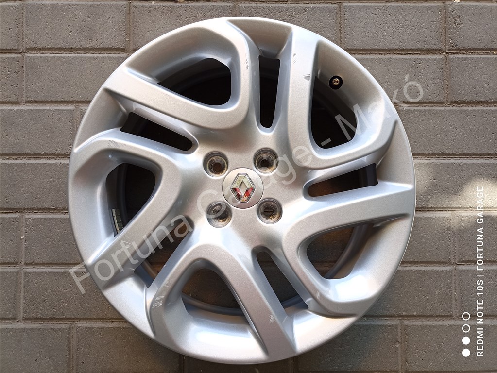 4x100 17" Renault 'Fastgame' használt alufelni garnitúra 3. kép