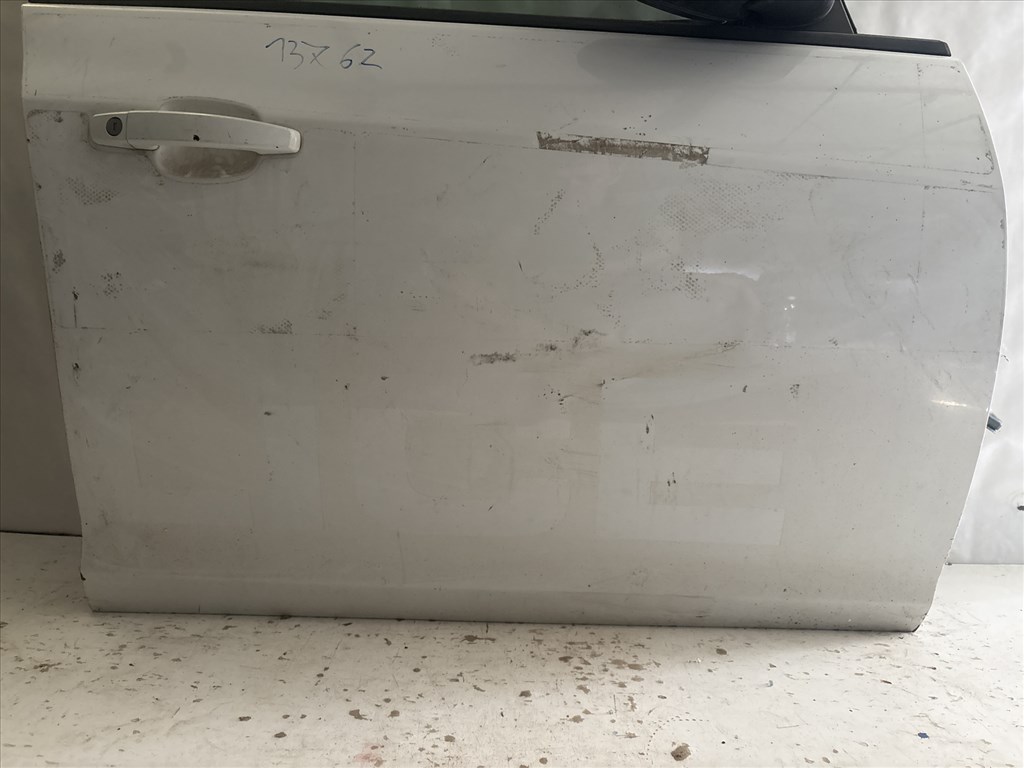 13762 Opel Astra J Jobb első Ajtó Fehér 3. kép