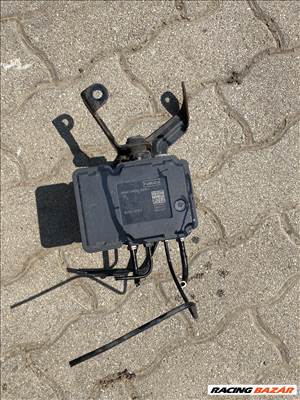 Ford B-Max Mk1 bontott alkatrészei