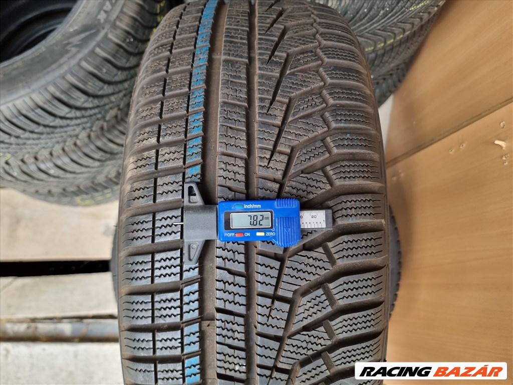 225/45R18 Hankook téli 2db újszerű állapotban olcsón eladó! 1. kép