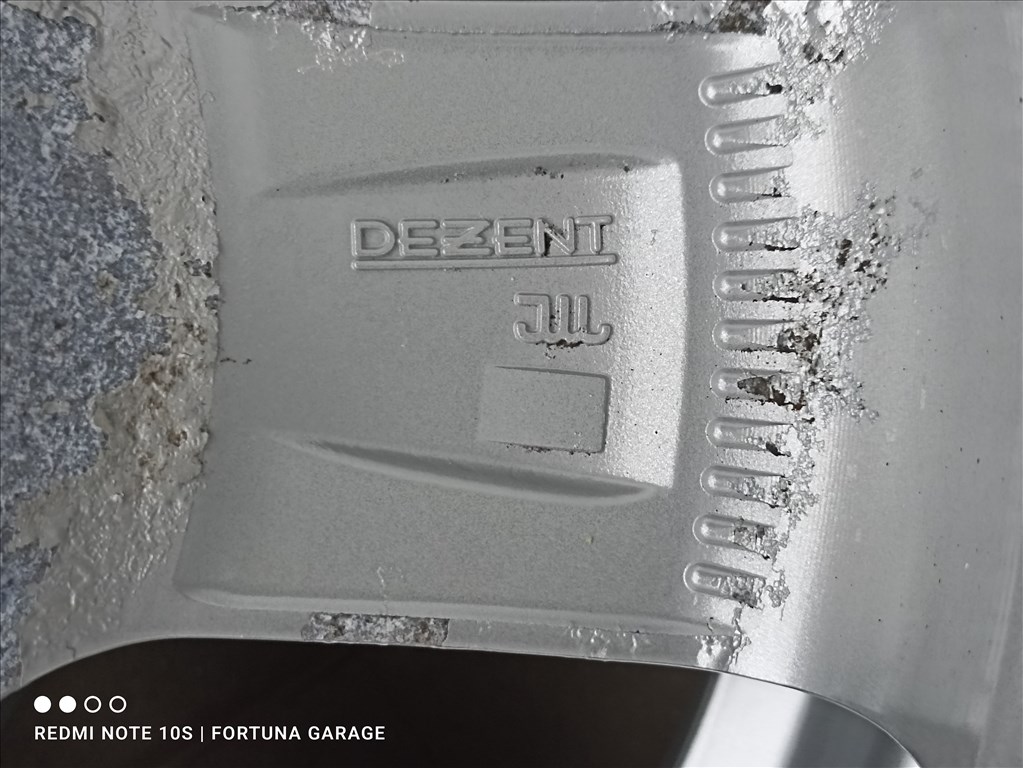 5x114,3 15" Dezent TD használt alufelni garnitúra 9. kép