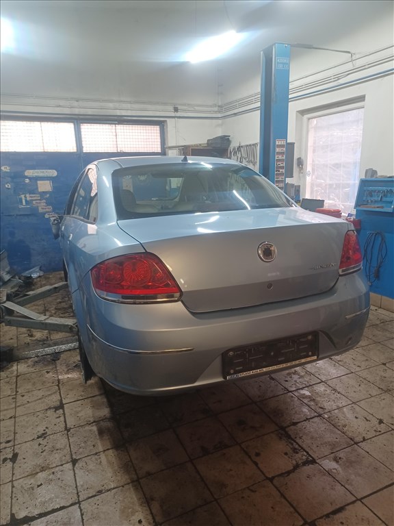 Fiat Linea bontásra egyben eladó 7. kép
