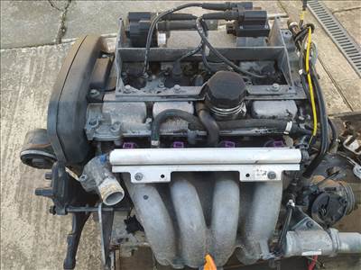 Volvo S40-V40 1.6 benzines motor eladó!