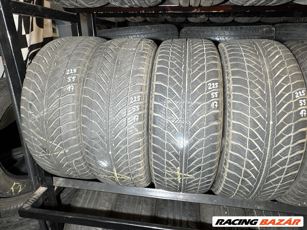 225/55 R17 Goodyear UltraGrip 8 Perform. 97H | 6mm l 4db l DOT4615 1. kép