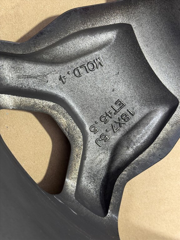 R18 Original Ssangyong 7.5J ET45.5 41730-41100 1DB alufelni felni 6. kép