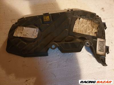 Opel Astra H 1.9 CDTI Első felső vezérlés burkolat Z19dt Z19dtl  55214308