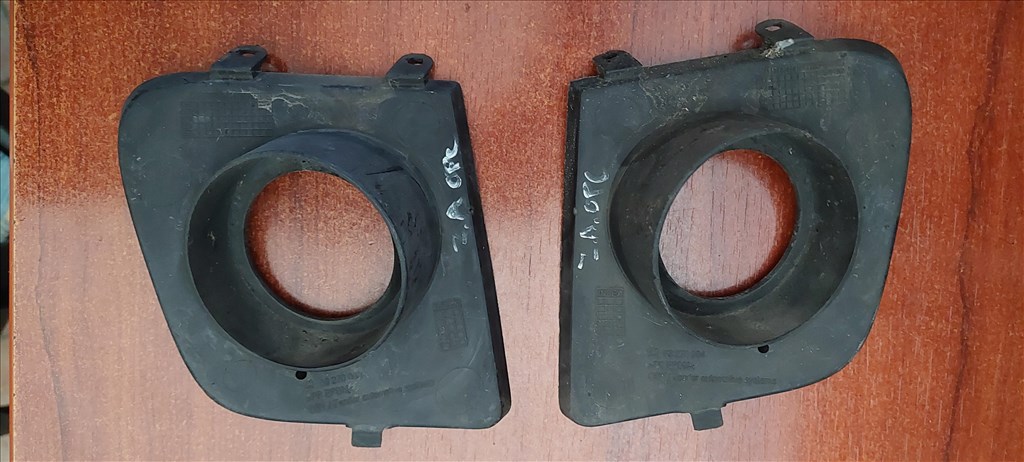 Opel Zafira A 2.0 16V Turbo OPC ködlámpa borítás  2. kép