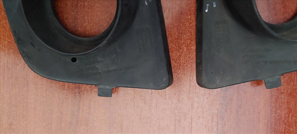 Opel Zafira A 2.0 16V Turbo OPC ködlámpa borítás  3. kép