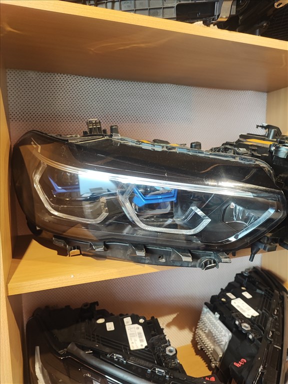 BMW X5 X6 G05 g06 black Laser fényszóró  5a279b2 1. kép