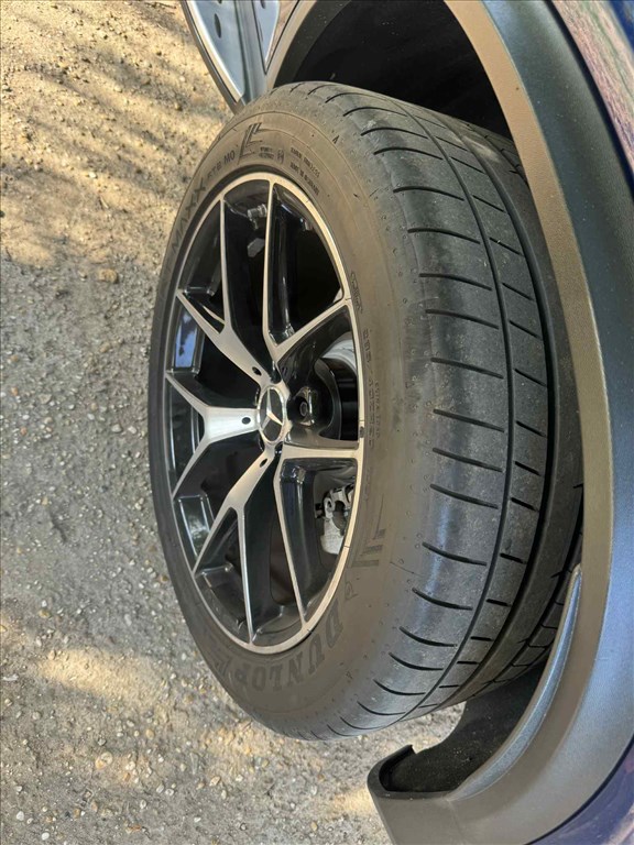  5x112 lyukosztású 9JJ 20" használt (gyári felni) alufelni 3. kép