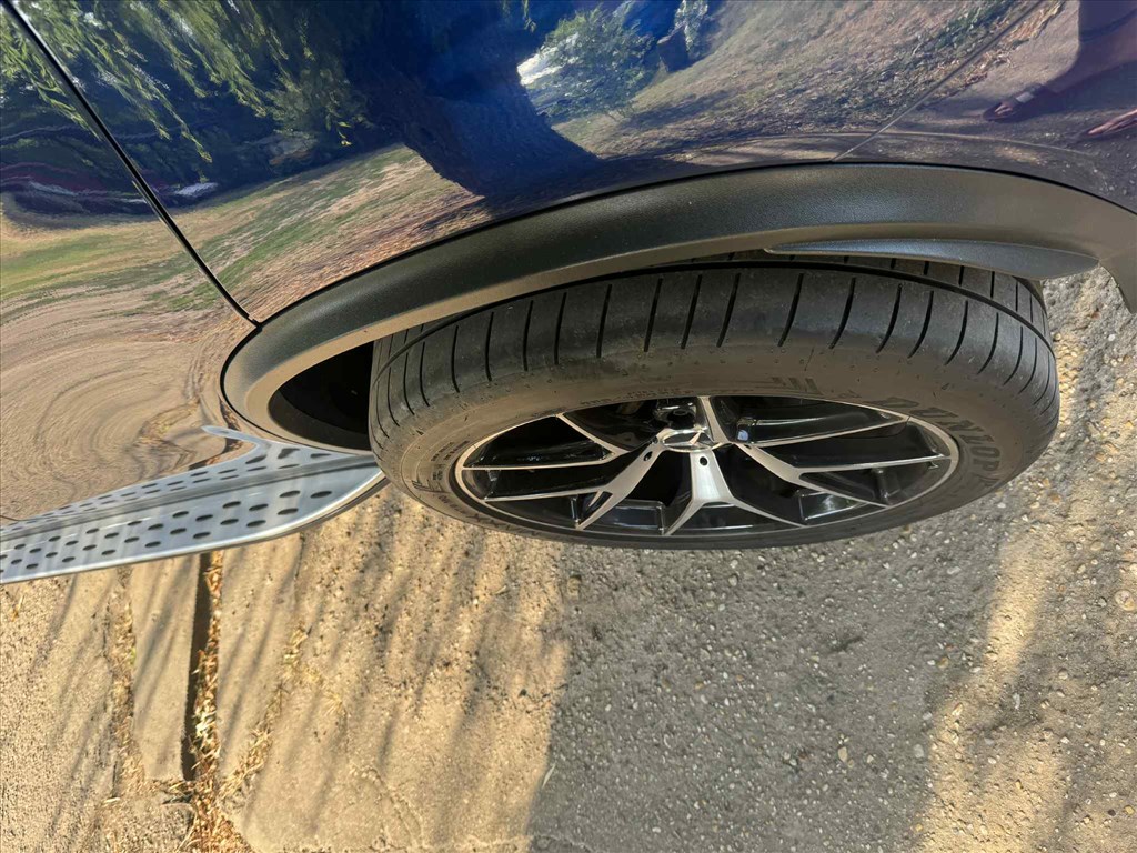  5x112 lyukosztású 9JJ 20" használt (gyári felni) alufelni 4. kép