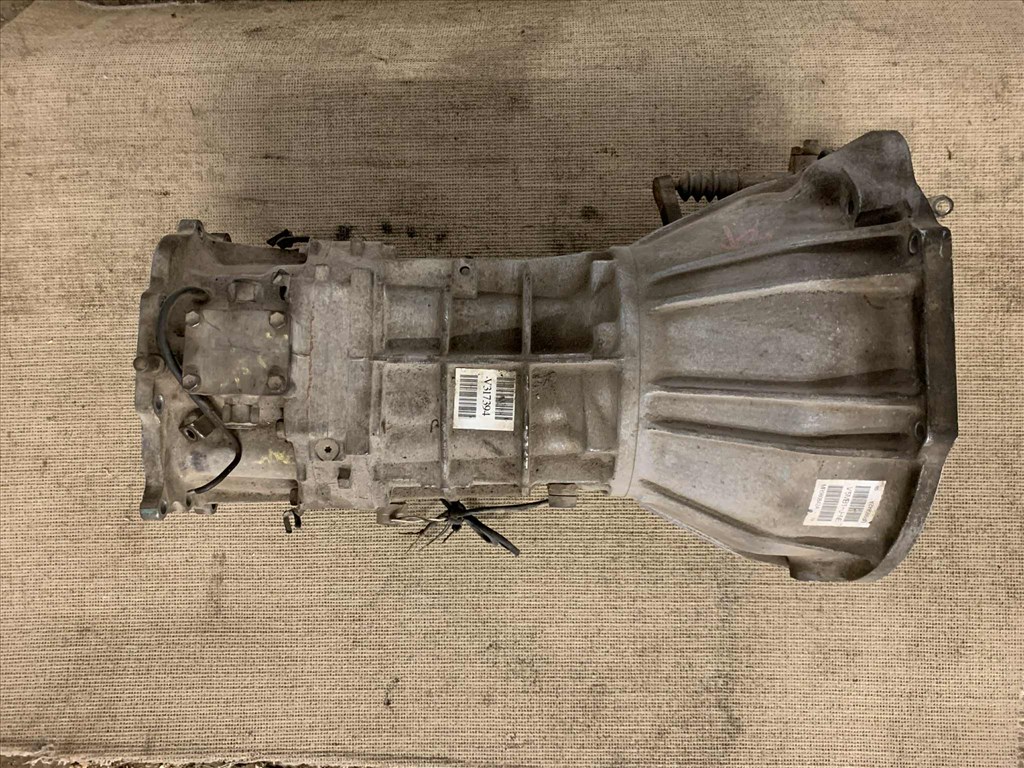 Mitsubishi L200 2.5D manuális sebességváltó  v5mbjne mr980842a 2. kép