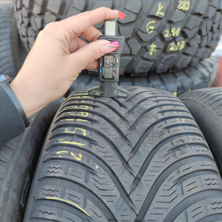  215/60 R16 BFGoodrich téli gumi 40000ft a 4db/248/ 2. kép