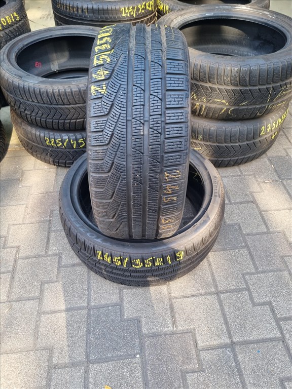  245/3519" újszerű Pirelli Sottozero Winter Serie II téli gumi 2db  3. kép