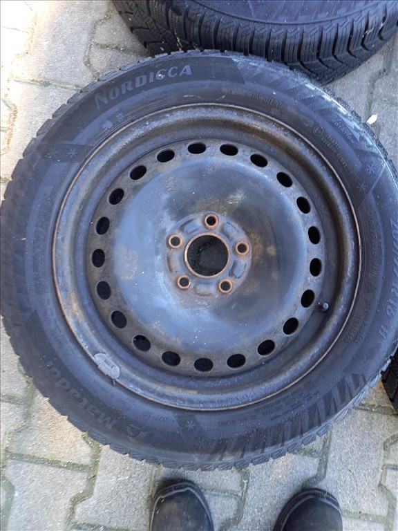   Ford Mondeo Focus 5x108-as 16" használt (gyári felni) lemezfelni 205/55R16 Matador téli gumi sxx4 3. kép