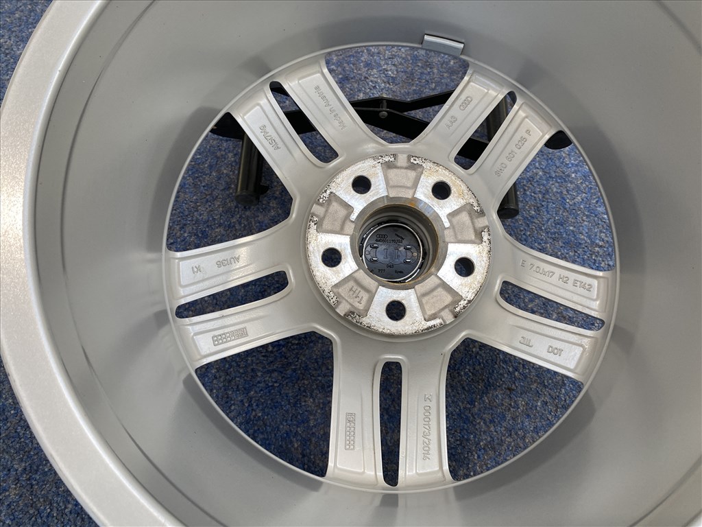 (3816) Audi 17 gyári alufelni felni, 5x112, A4 A3 2. kép