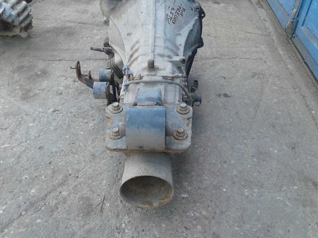 Kia Pregio sebességváltó  3. kép