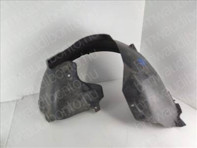AUDI A3 (8P1) Jobb első kerékjárati dobbetét (egész, műanyag) (8P0821172G, 8P0821172C, 8P0821172D)