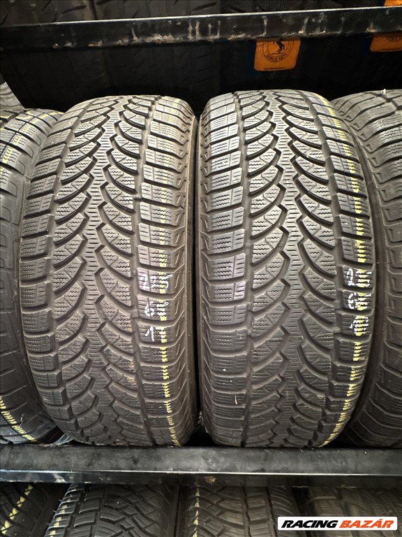 225/65 R17 Bridgestone Blizzak LM80 102H | 7mm l 2db l DOT1712 1. kép
