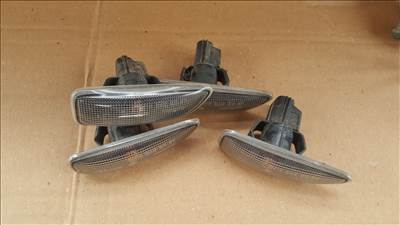 Volvo 8658945 S60 S80 V70 XC70 XC90 jobb oldal ind