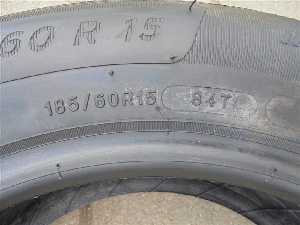 15-ös Új Michelin ( Smart ) gumi garnitúra eladó 3. kép