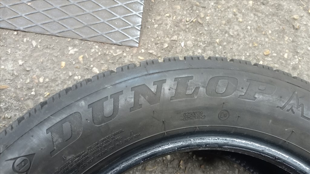  205/6016" használt Dunlop téli gumi gumi 9. kép